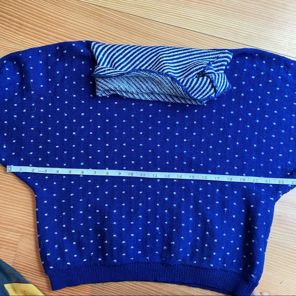 Vintage R.G. Arnold Angora Wool Blend Blue Sweater - Picture 6 of 6